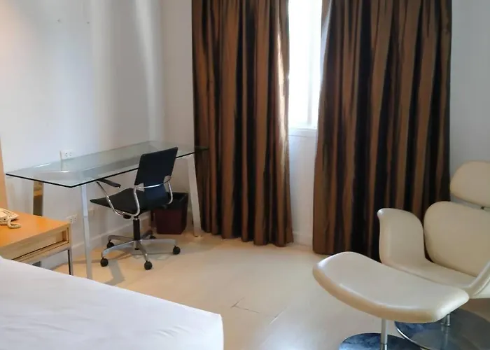 The Tivoli Hotel 3*